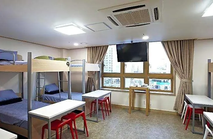 Hi Youth Hotel Seoel